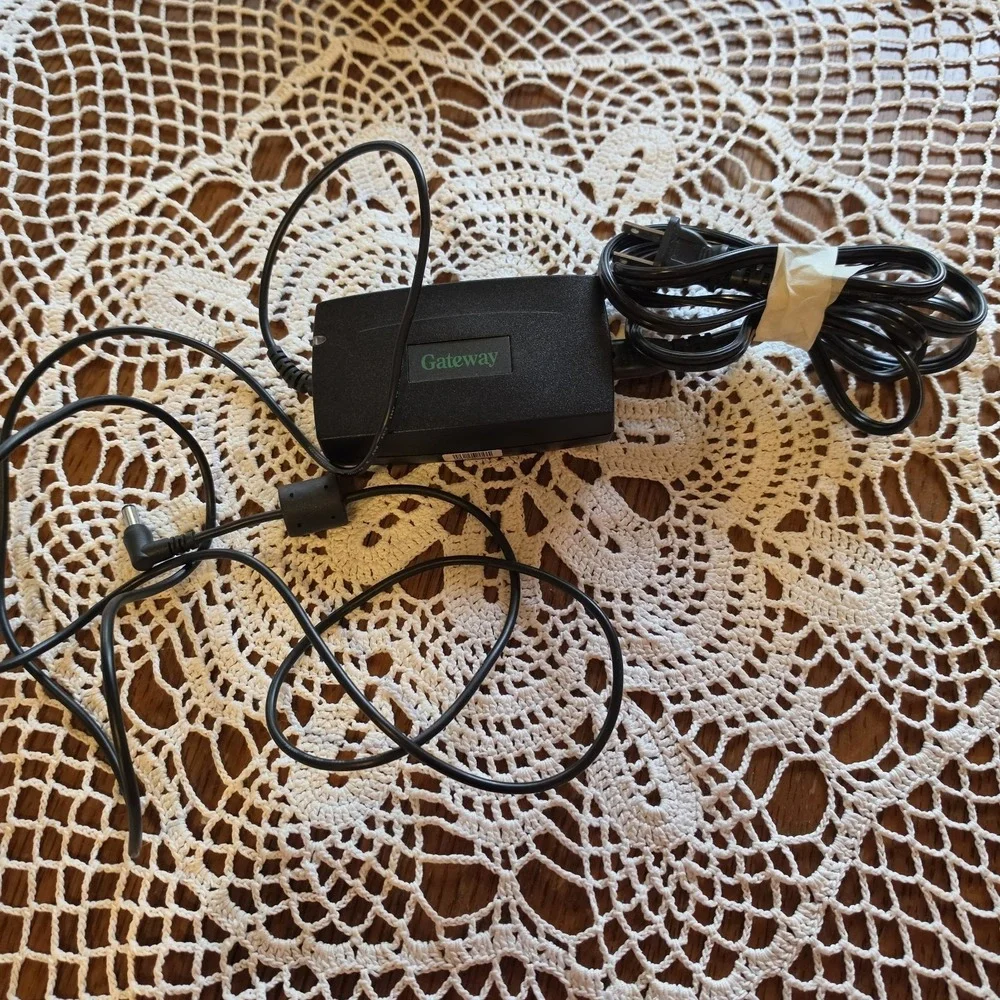 Gateway ADP-50FB 19V 2.64A AC Adapter Charger Power Supply